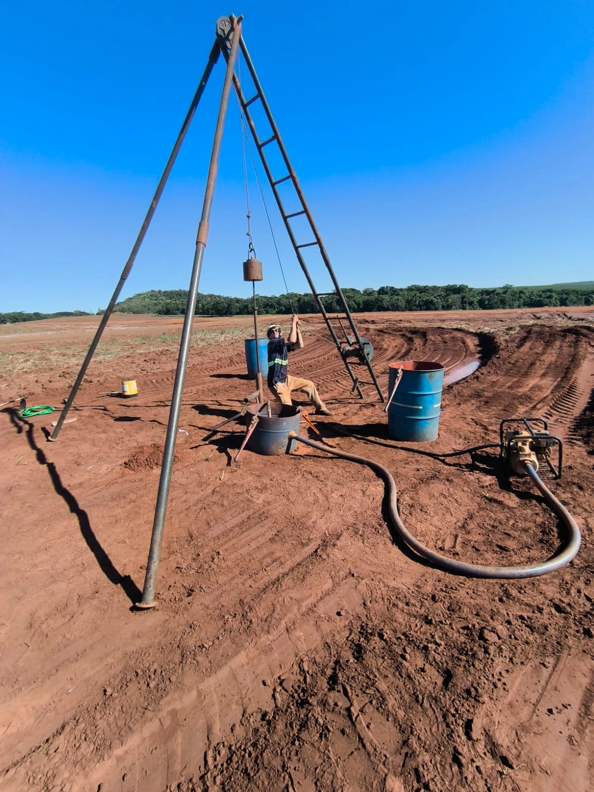 Ensaio SPT em execução